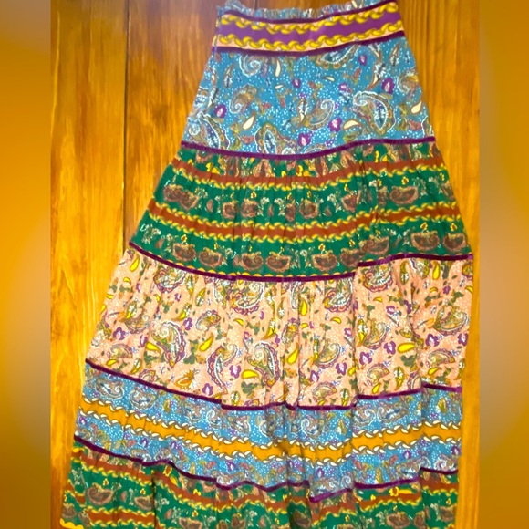 Bohemian Paisley Maxi Skirt - Multicolor - Picture 2 of 11